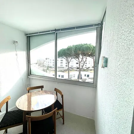 Pgh N28 - A 200m De La Avec Parking Prive *